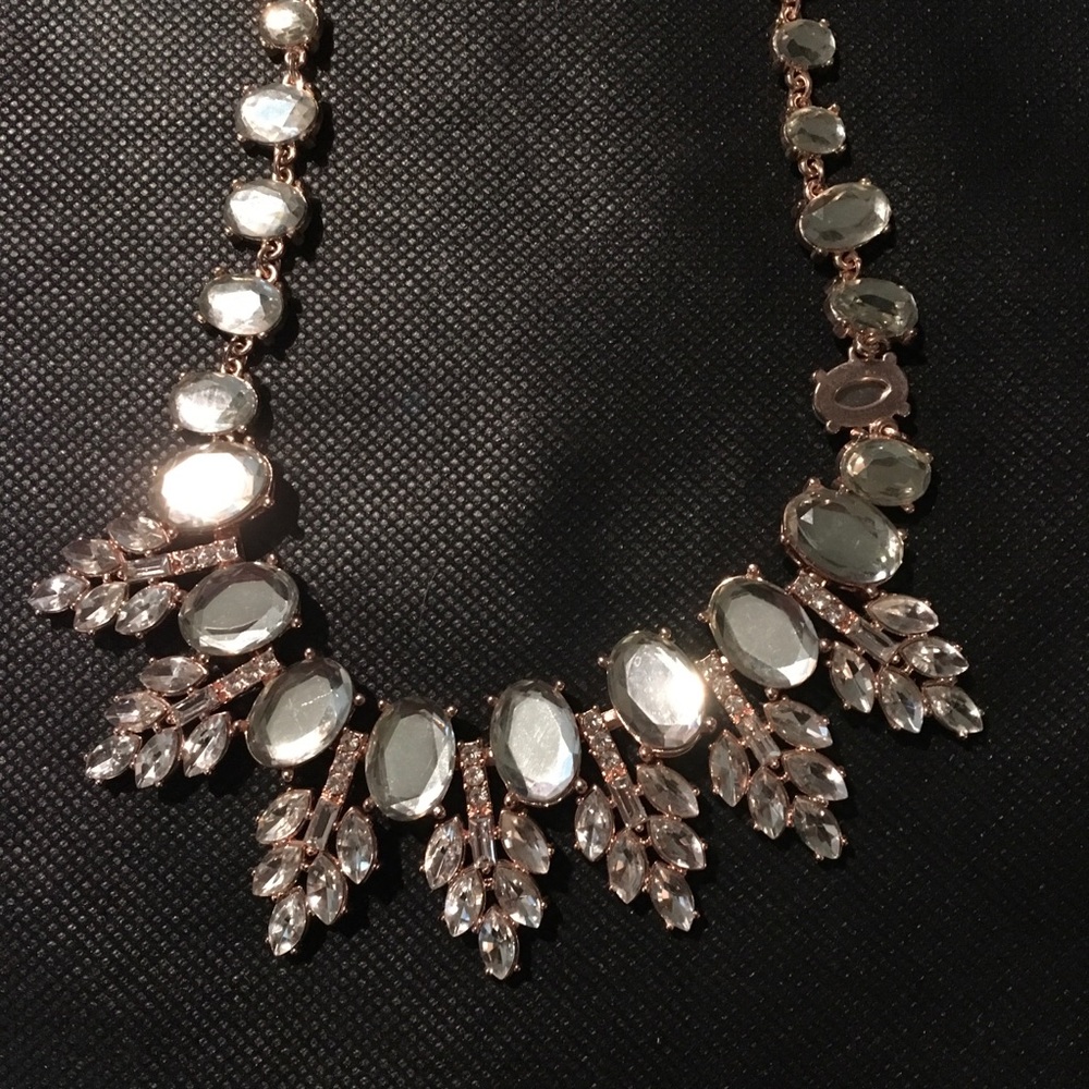 Glitzy Rhinestone Encrusted Statement Necklace - image 2